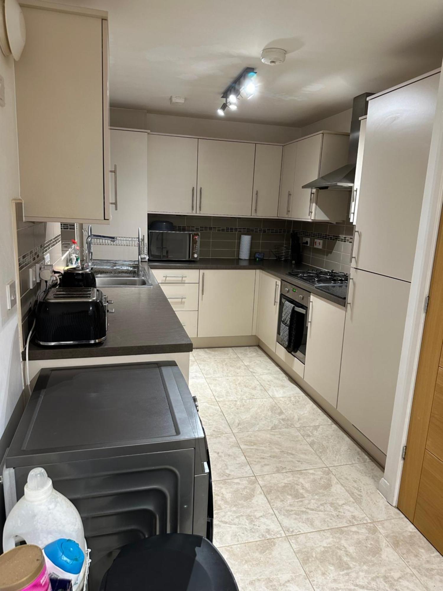 Cosy Double Bedroom In Newcastle Upon Tyne - Access To Shared Kitchen, Shared Lounge And Shared Conservatory Areas Inc Sky Tv And Netflix Esterno foto